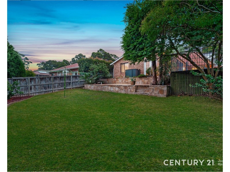10 Tamarisk Crescent, Cherrybrook NSW 2126