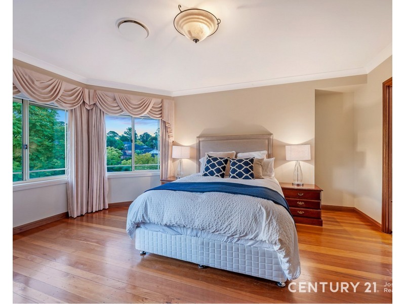 2 Paradise Close, Cherrybrook NSW 2126