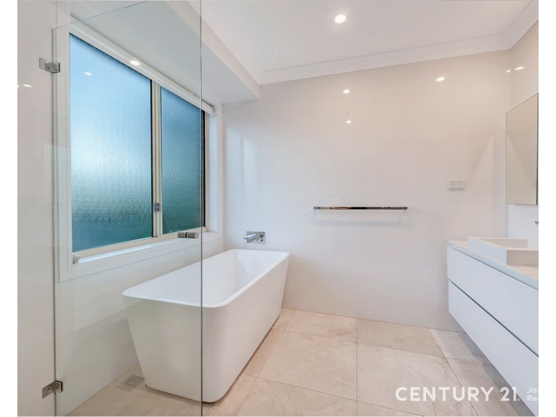 2 Paradise Close, Cherrybrook NSW 2126