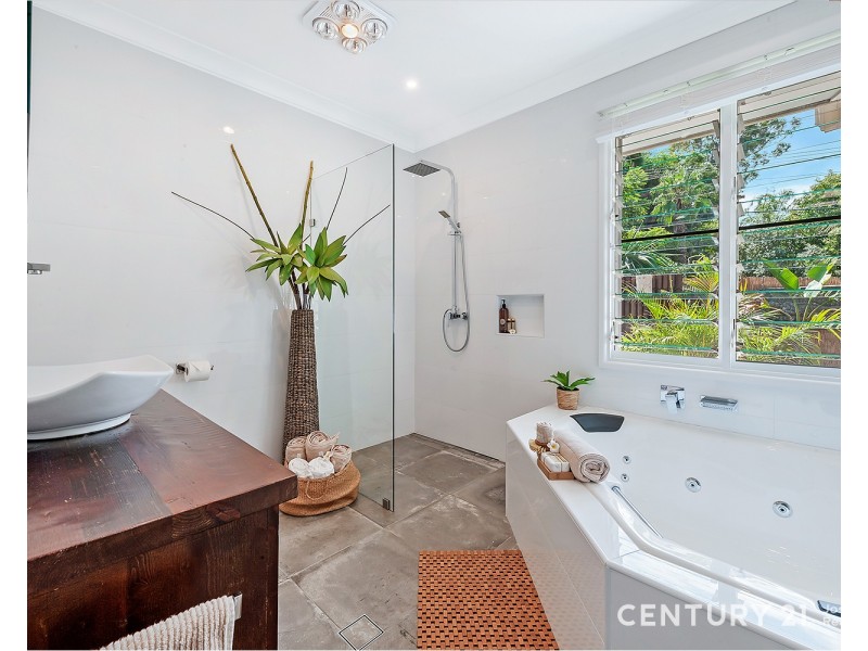 24 Ashley Avenue, West Pennant Hills NSW 2125