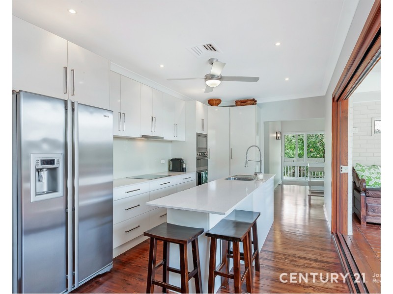 24 Ashley Avenue, West Pennant Hills NSW 2125