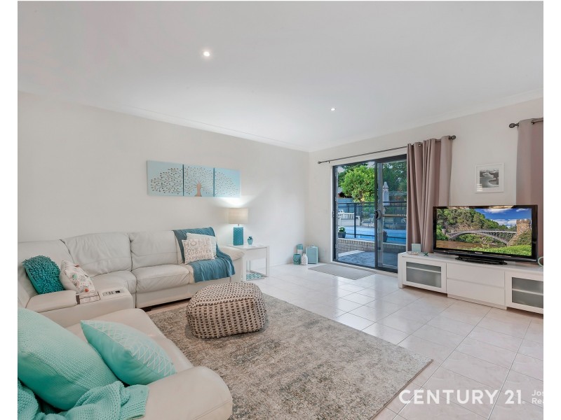 12 Autumn Leaf Grove, Cherrybrook NSW 2126