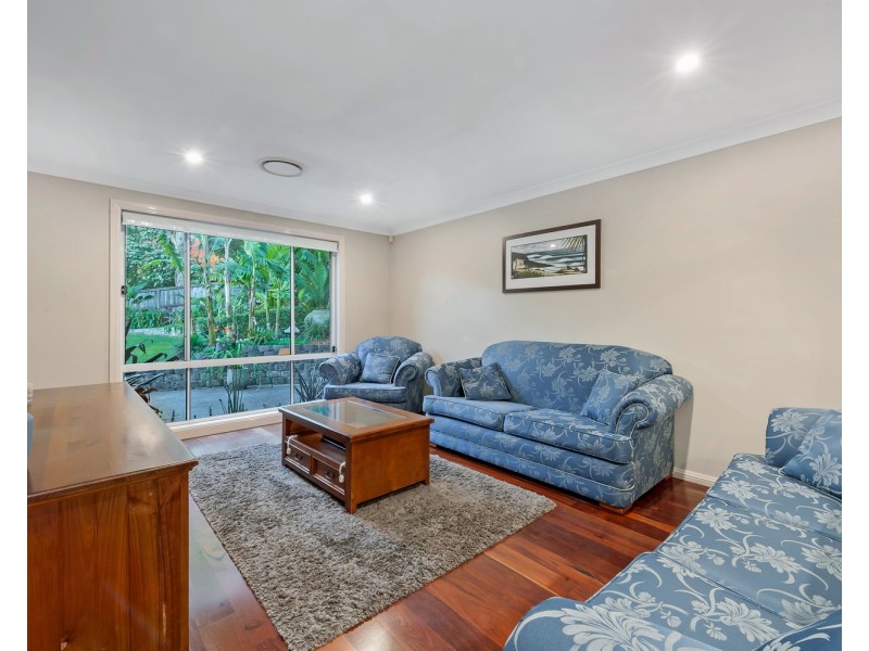 8 Lockyer Close, Dural NSW 2158