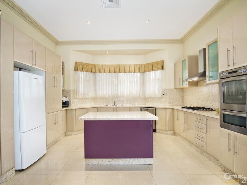 2 Kentridge Place, Bella Vista NSW 2153