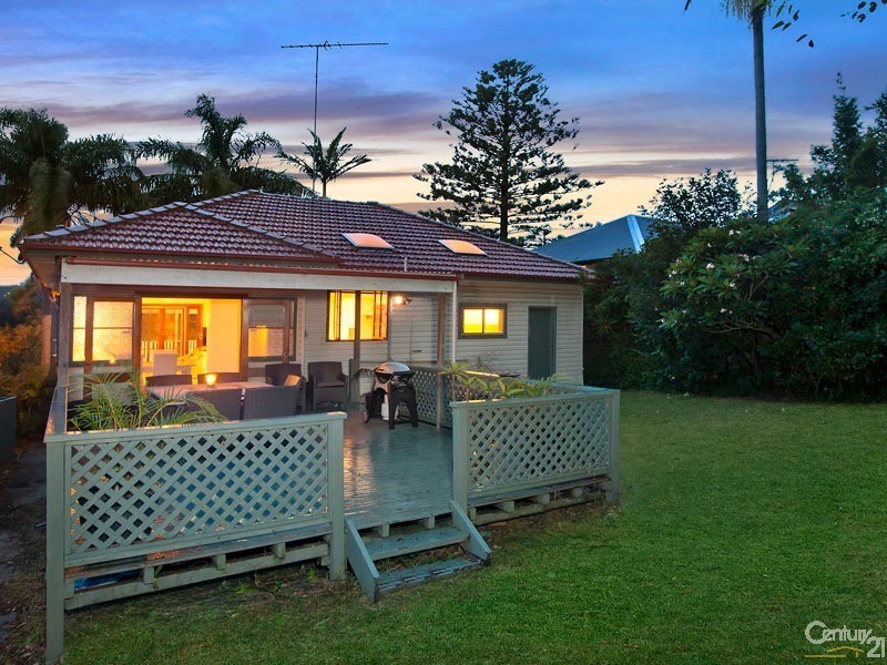 713 Barrenjoey Road, Avalon Beach NSW 2107