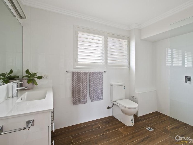 1/56 Golf Avenue, Mona Vale NSW 2103