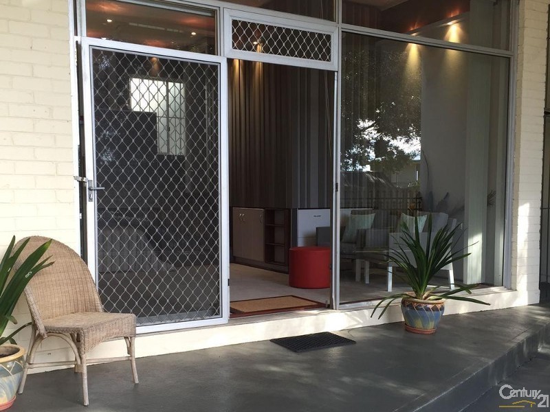 1/1 Bilambee Avenue, Avalon Beach NSW 2107