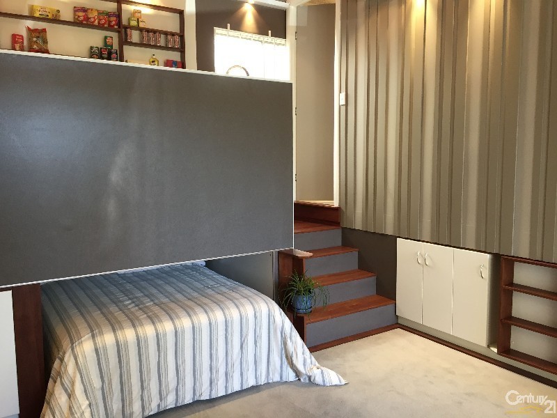 1/1 Bilambee Avenue, Avalon Beach NSW 2107