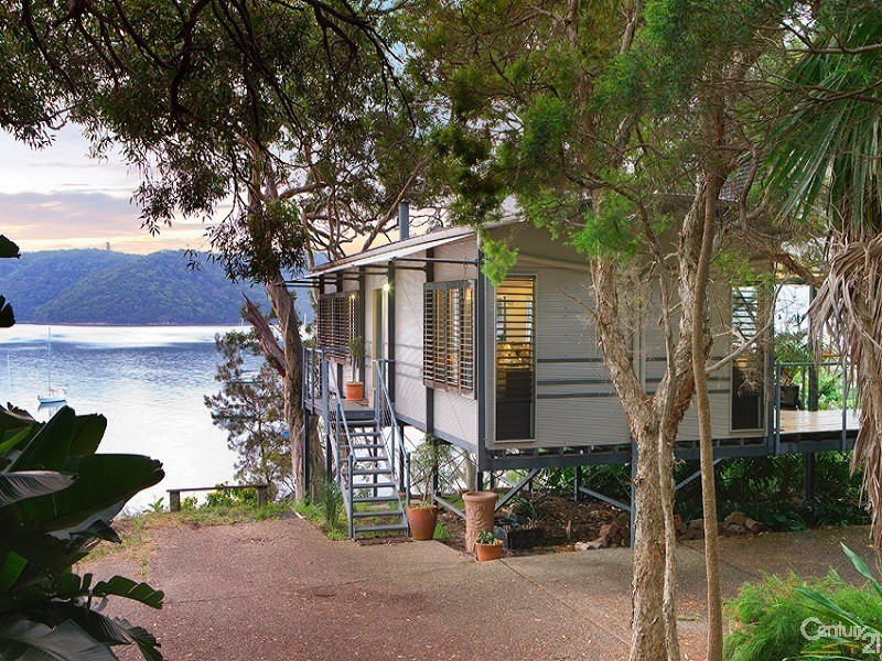 16 Paradise Avenue, Avalon Beach NSW 2107