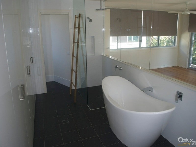 11 Lily Close, Warriewood NSW 2102