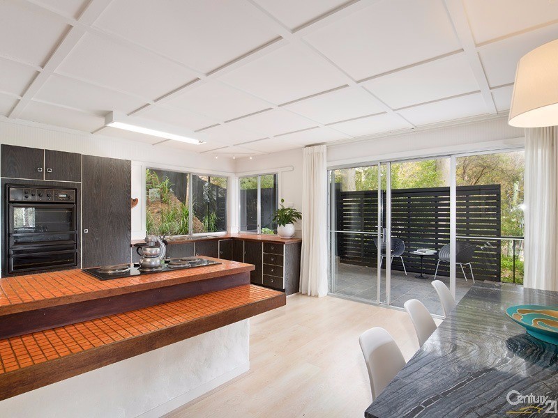 9 Paradise Avenue, Avalon Beach NSW 2107