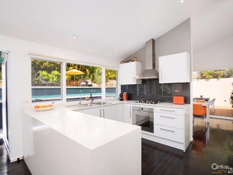 6 Loblay Crescent, Bilgola NSW 2107