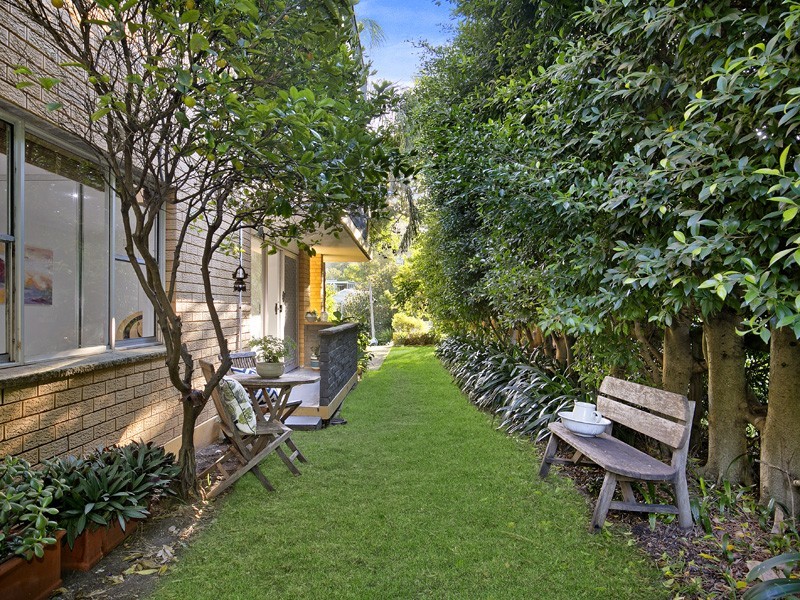 2/71 Foamcrest Avenue, Newport NSW 2106