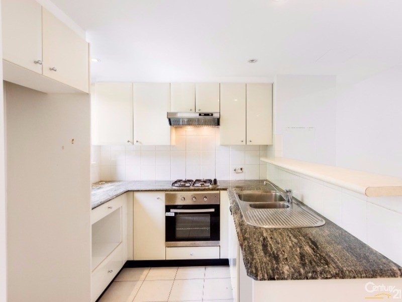 27/63 Crown Street, Woolloomooloo NSW 2011