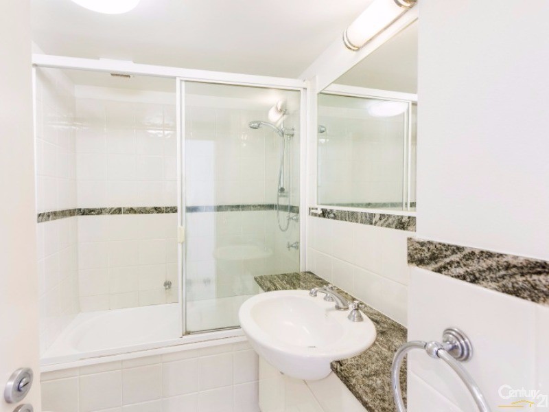 27/63 Crown Street, Woolloomooloo NSW 2011