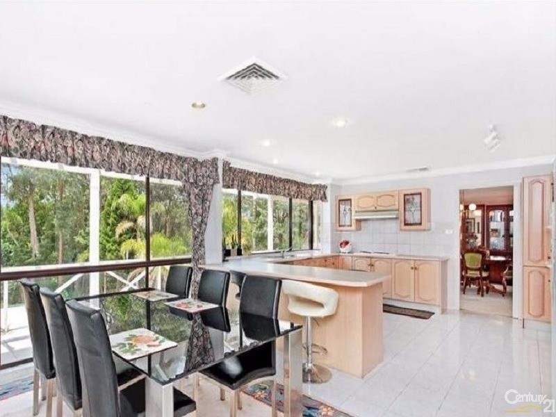 17 Coonara Avenue, West Pennant Hills NSW 2125