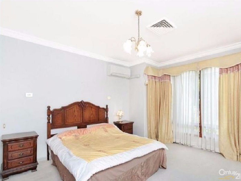17 Coonara Avenue, West Pennant Hills NSW 2125