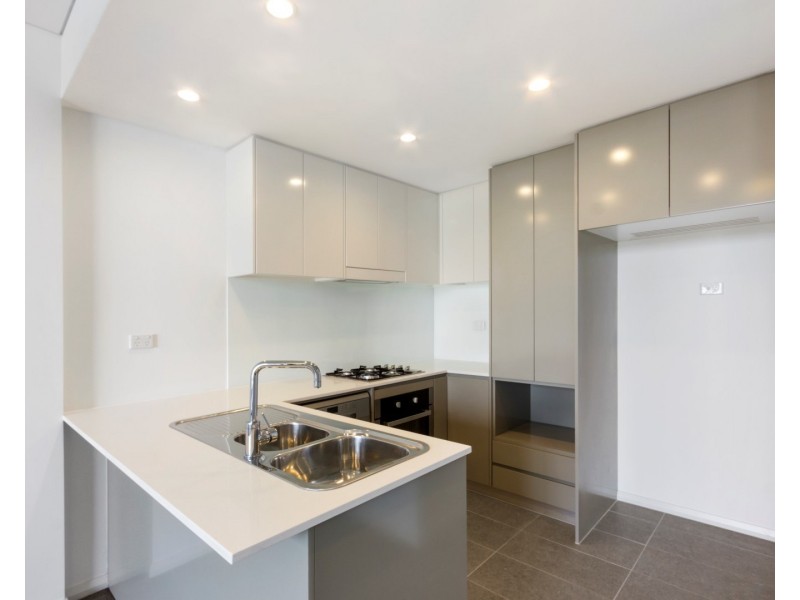 E7061/2E Porter Street, Meadowbank NSW 2114