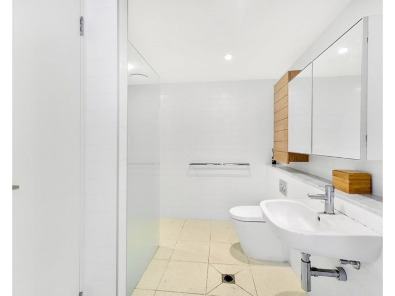 A406/200-220 Pacific Highway, Crows Nest NSW 2065