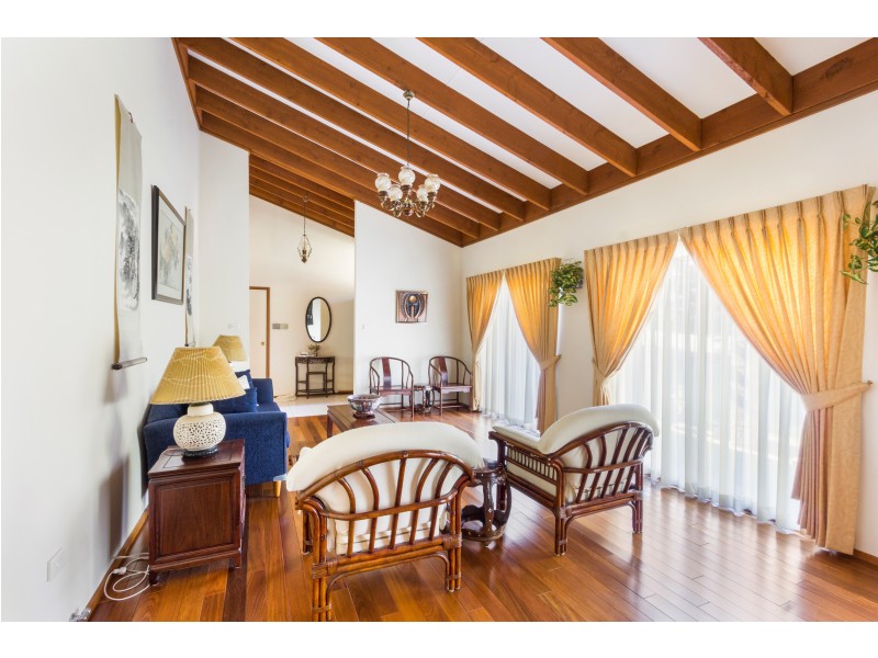 6 Thrift Cl, West Pennant Hills NSW 2125