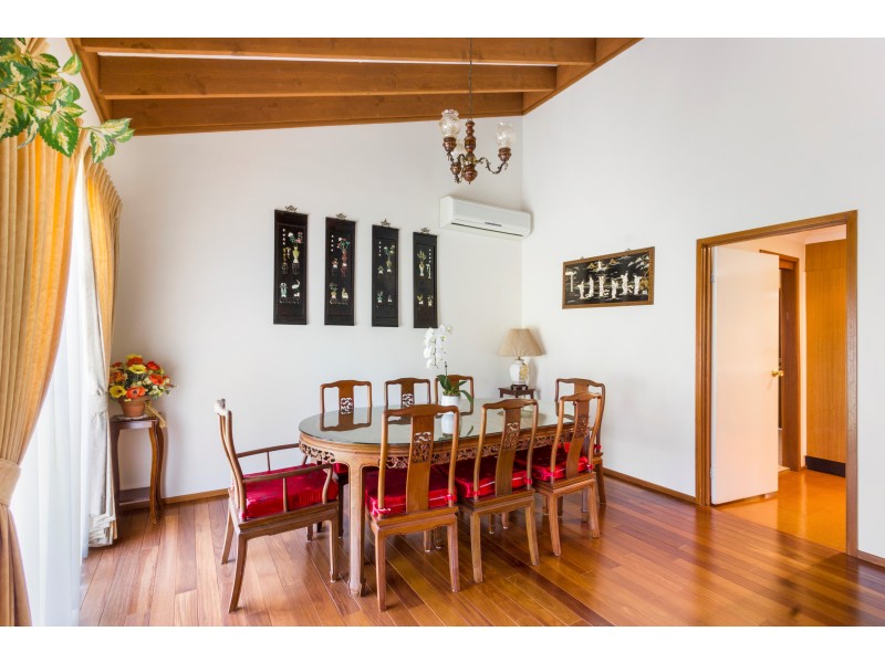 6 Thrift Cl, West Pennant Hills NSW 2125