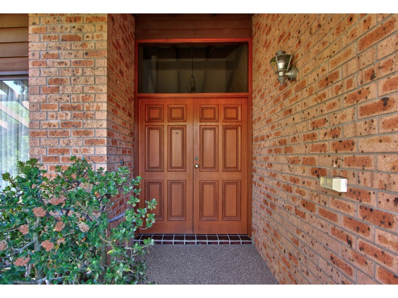 6 Thrift Cl, West Pennant Hills NSW 2125