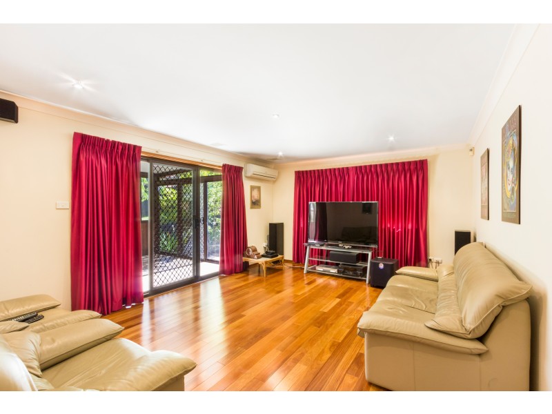 6 Thrift Cl, West Pennant Hills NSW 2125