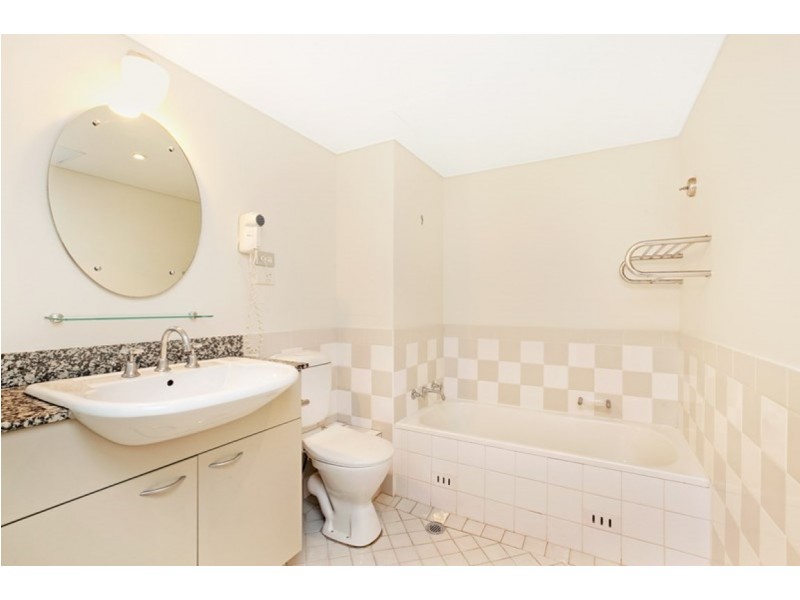 18-32 Oxford St, Darlinghurst NSW 2010