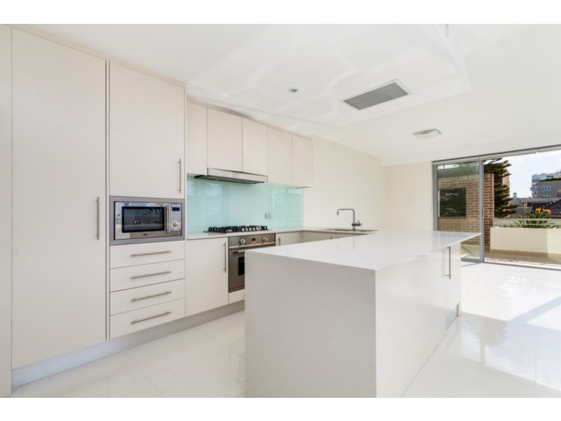 25 Victoria Parade, Manly NSW 2095