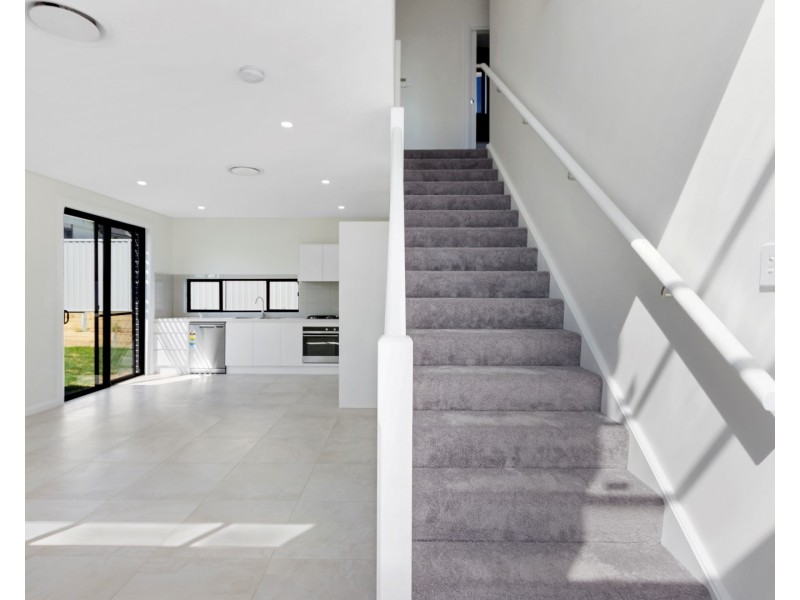 6 Crammond Blvd, Caringbah NSW 2229