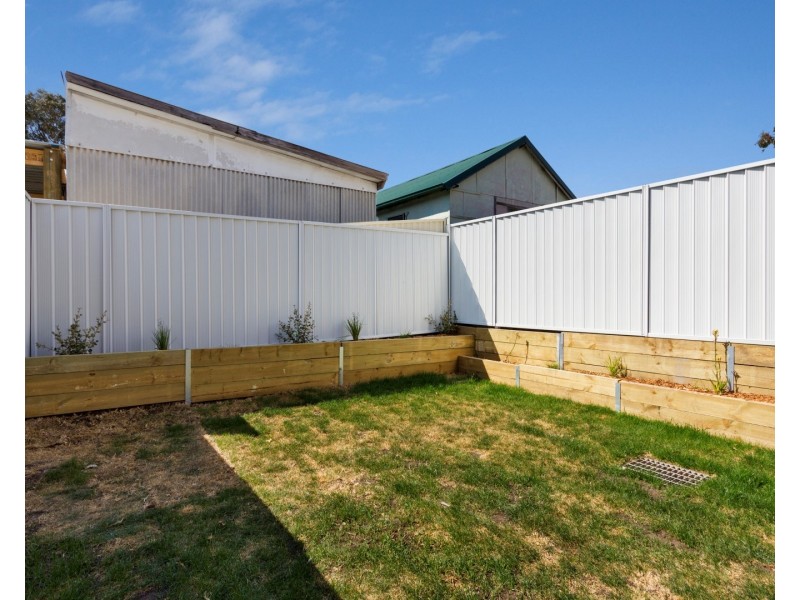 6 Crammond Blvd, Caringbah NSW 2229