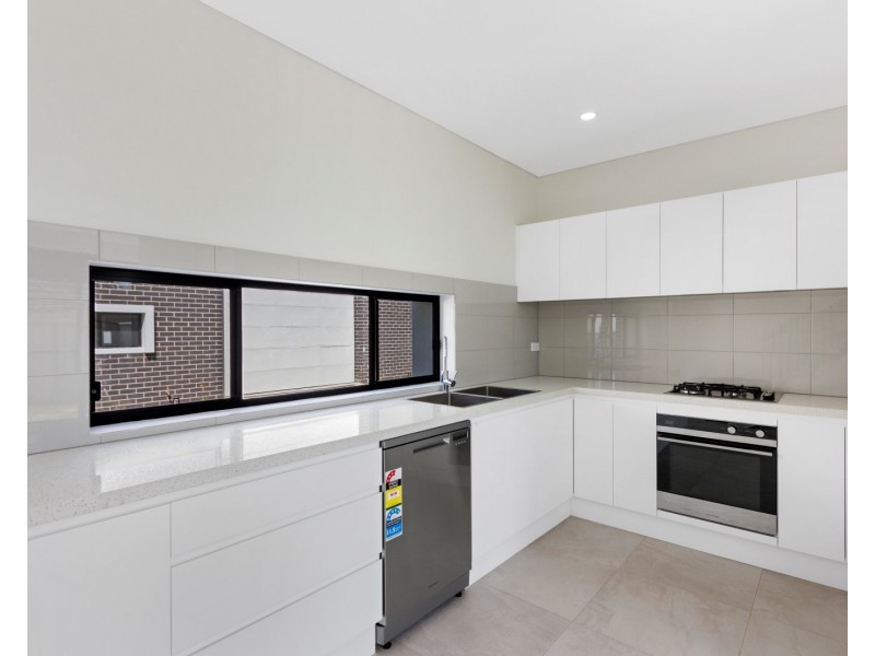 6 Crammond Blvd, Caringbah NSW 2229