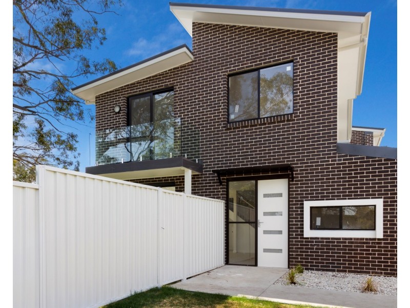 6 Crammond Blvd, Caringbah NSW 2229