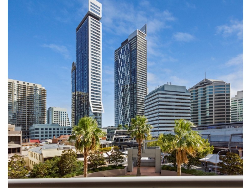 A517/2A Help St, Chatswood NSW 2067