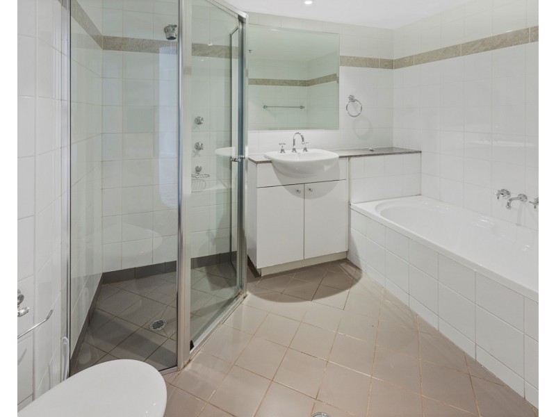 A517/2A Help St, Chatswood NSW 2067