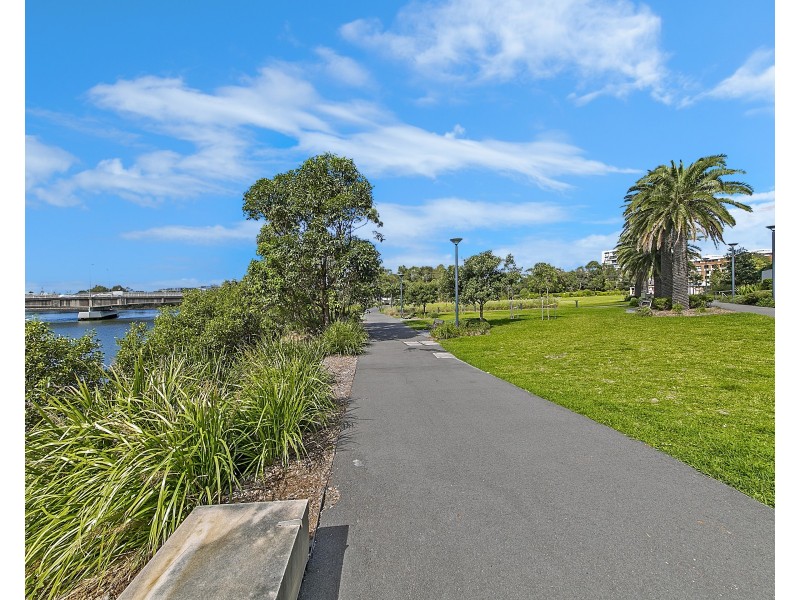 219/2 Chisholm St, Wolli Creek NSW 2205