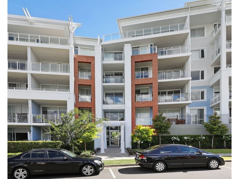 319/68 Peninsula Drive, Breakfast Point NSW 2137