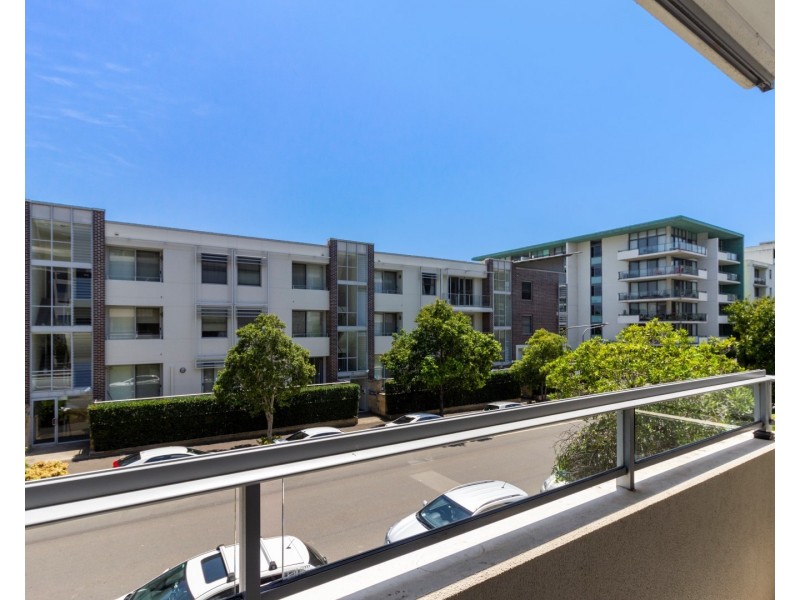 202/7 Shoreline Drive, Rhodes NSW 2138