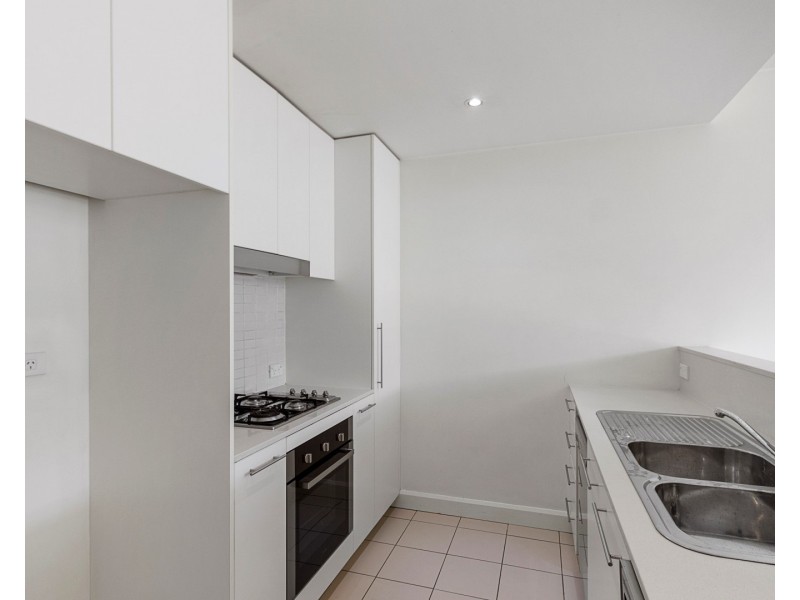 202/7 Shoreline Drive, Rhodes NSW 2138