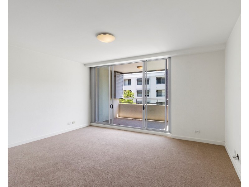 202/7 Shoreline Drive, Rhodes NSW 2138