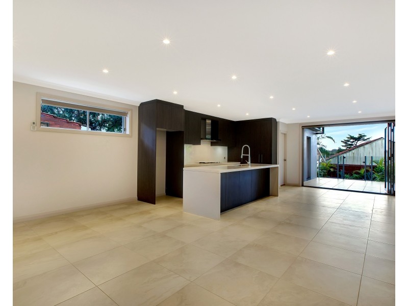 687 Mowbray Rd, Lane Cove NSW 2066