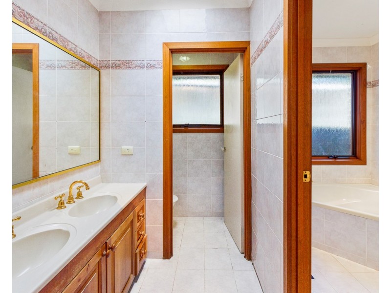 19 Taylor St, West Pennant Hills NSW 2125