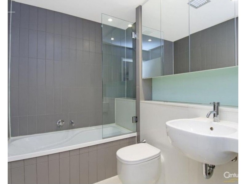 1/107 Ferry Rd, Glebe NSW 2037