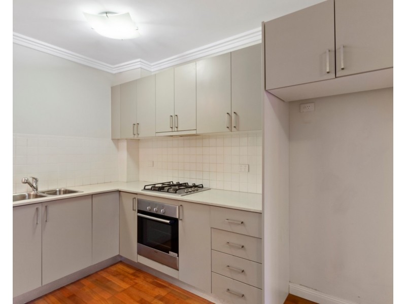 4/1-3 New Orleans Crescent, Maroubra NSW 2035