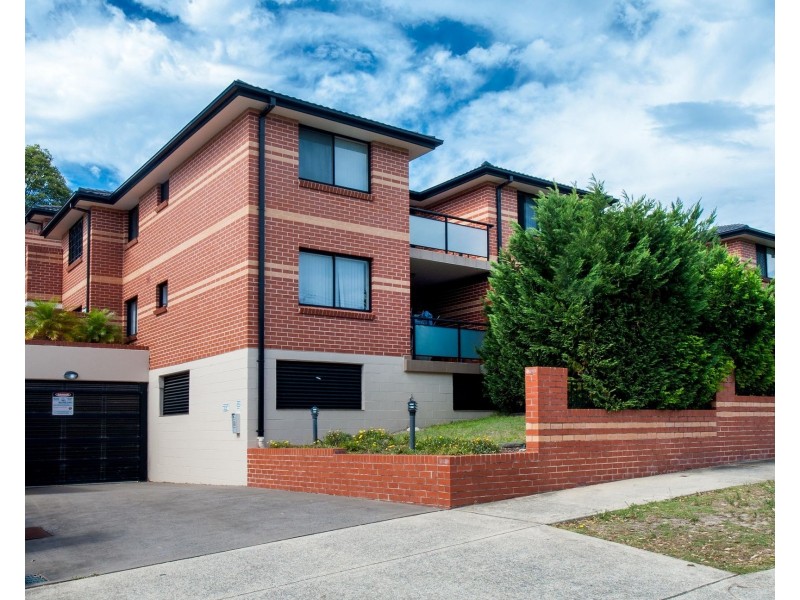 4/1-3 New Orleans Crescent, Maroubra NSW 2035