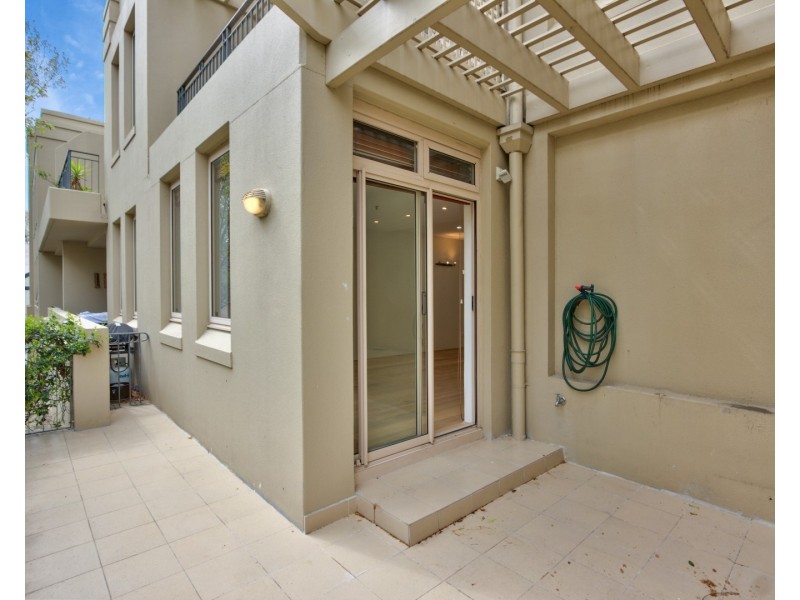 27/63 Crown Street, Woolloomooloo NSW 2011