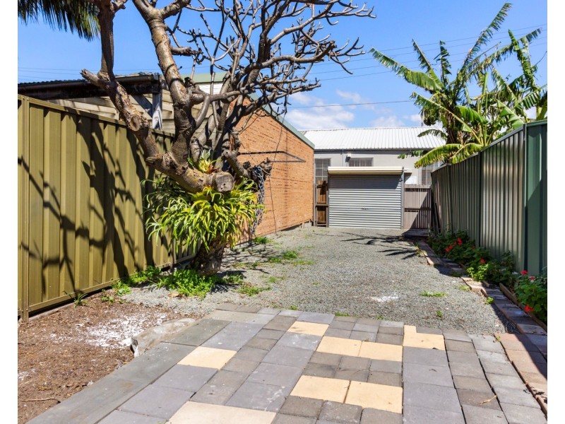 54  George St, Sydenham NSW 2044