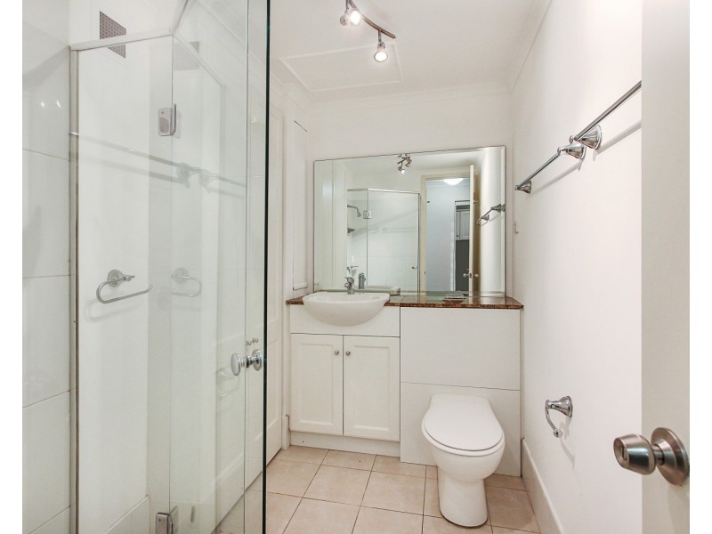 13/104 Clarence St, Sydney NSW 2000