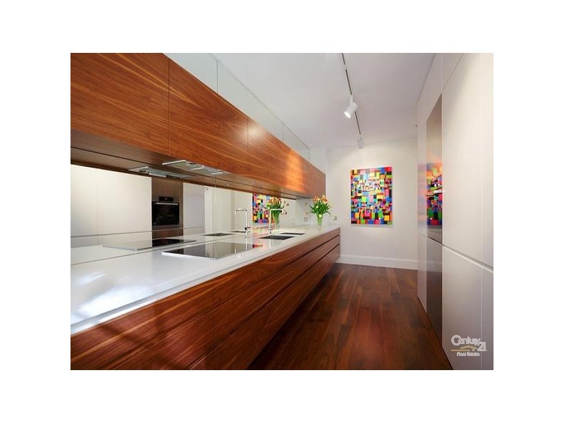 4 Ithaca Rd, Elizabeth Bay NSW 2011