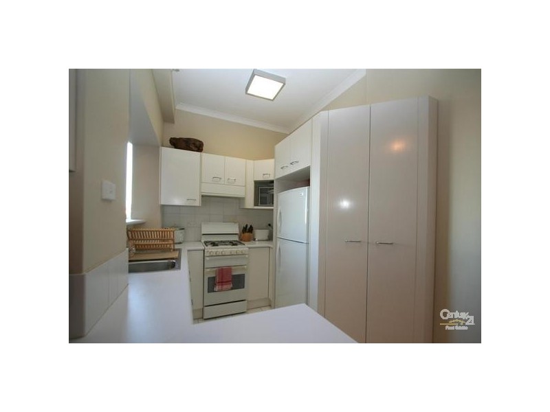 4 Ward Ave, Elizabeth Bay NSW 2011